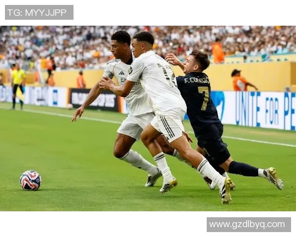 曼彻斯特联与尤文图斯精彩对决集锦回顾与分析