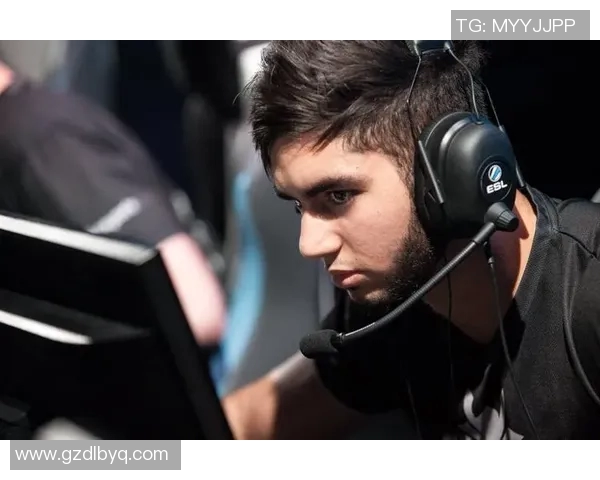 梅尔加与帕尔梅拉激战正酣谁能在这场较量中笑到最后