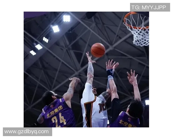 CBA北控对阵辽宁今晚精彩对决谁能笑到最后引发球迷热议