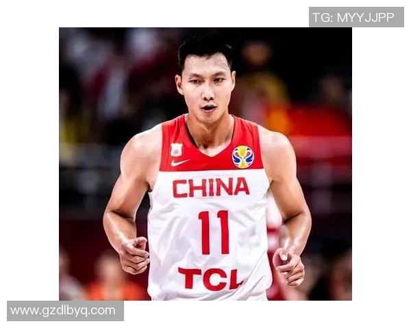 易建联：从篮球场上的传奇到人生舞台的多重角色探索与成长之路