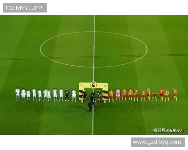 曼城主场迎战西布朗腾讯直播全程回顾与精彩瞬间分析