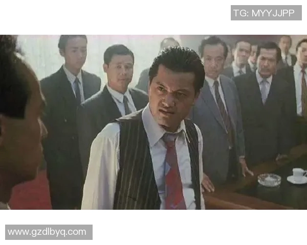 雷洛与坡豪的巅峰对决谁能笑到最后揭开传奇对抗的神秘面纱